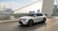 VinFast VF 8 chinh phục 2.000 km xuyên Việt: Chủ xe an tâm tuyệt đối nhờ hậu mãi số 1 thị trường